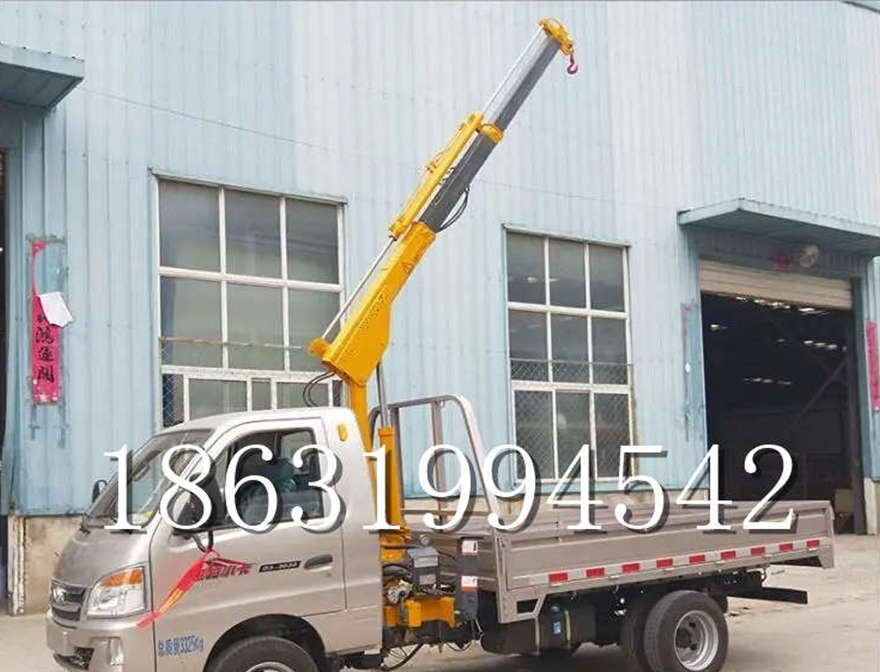 新河县随车吊机家用车可拆卸小型新河县液压小吊机随车吊机吊水泥搬运